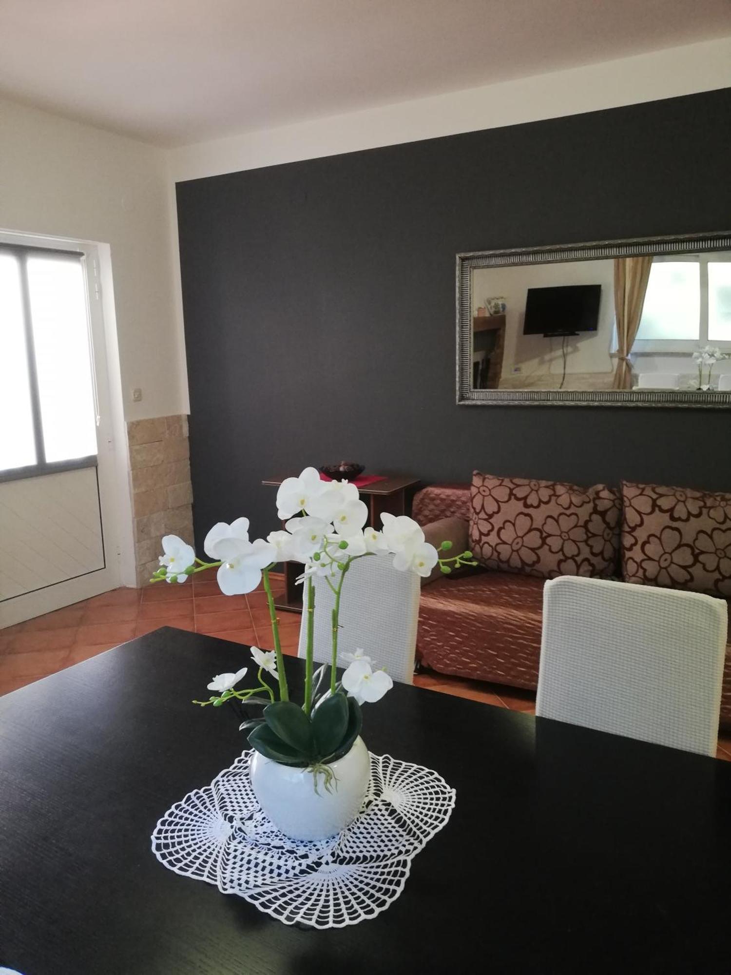 Apartments Poretti For 2,In Center Parking Free In The Yard,6 Min Beach Walk Rovinj Exterior photo