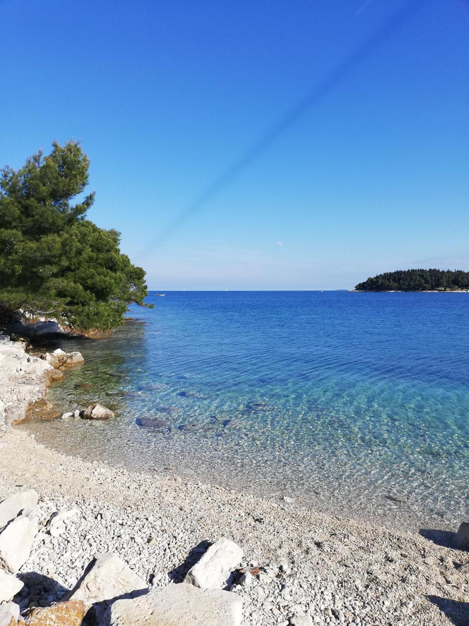 Apartments Poretti For 2,In Center Parking Free In The Yard,6 Min Beach Walk Rovinj Exterior photo