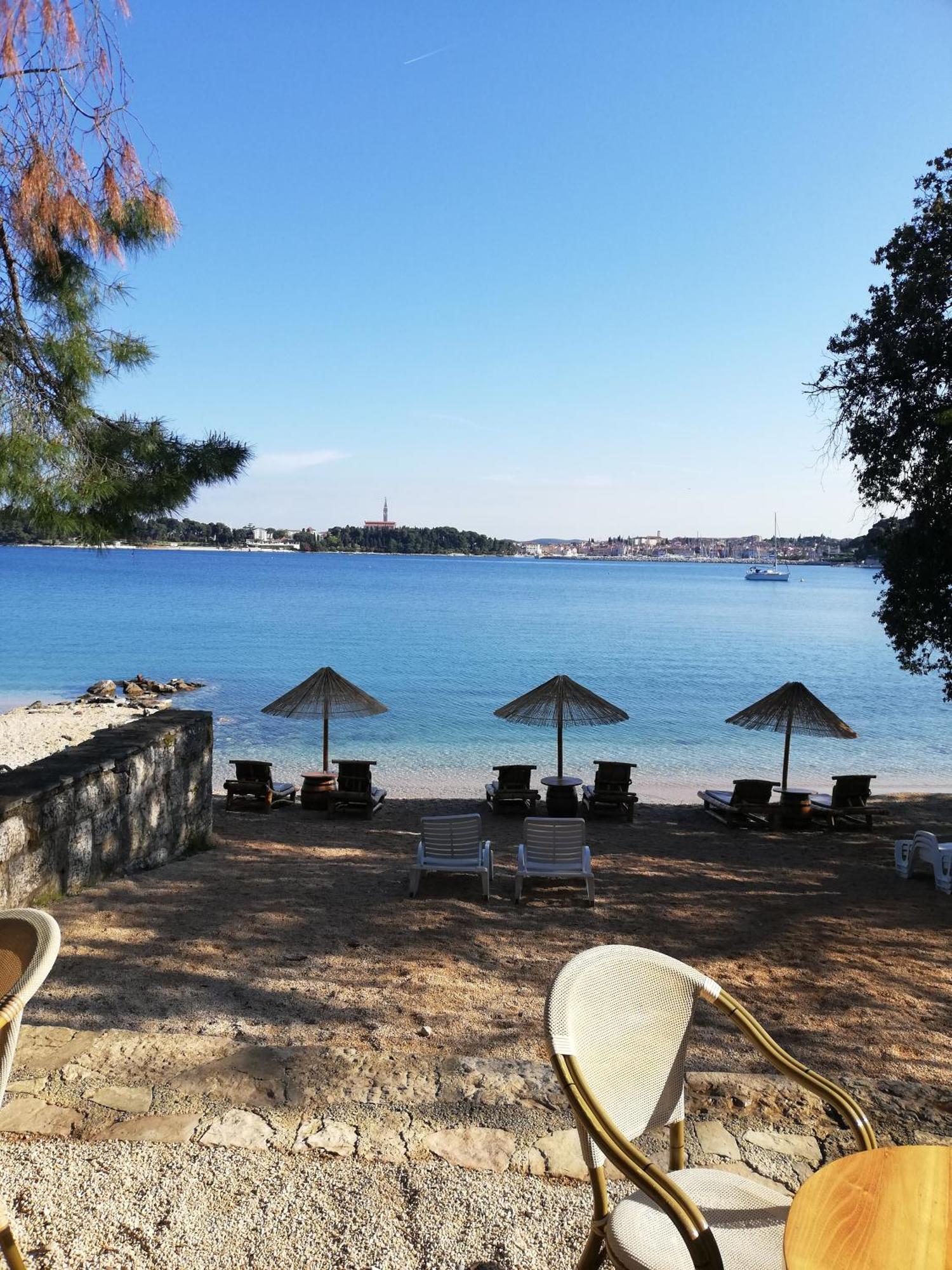 Apartments Poretti For 2,In Center Parking Free In The Yard,6 Min Beach Walk Rovinj Exterior photo